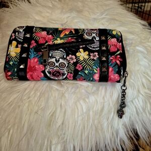 Banned Hybisqus And Skull Womans Zip Around Wallet